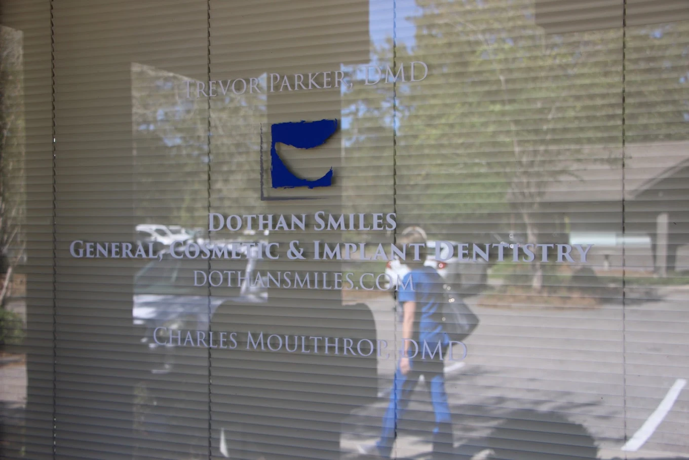Dothan Smiles General Cosmetic & Implant Dentistry